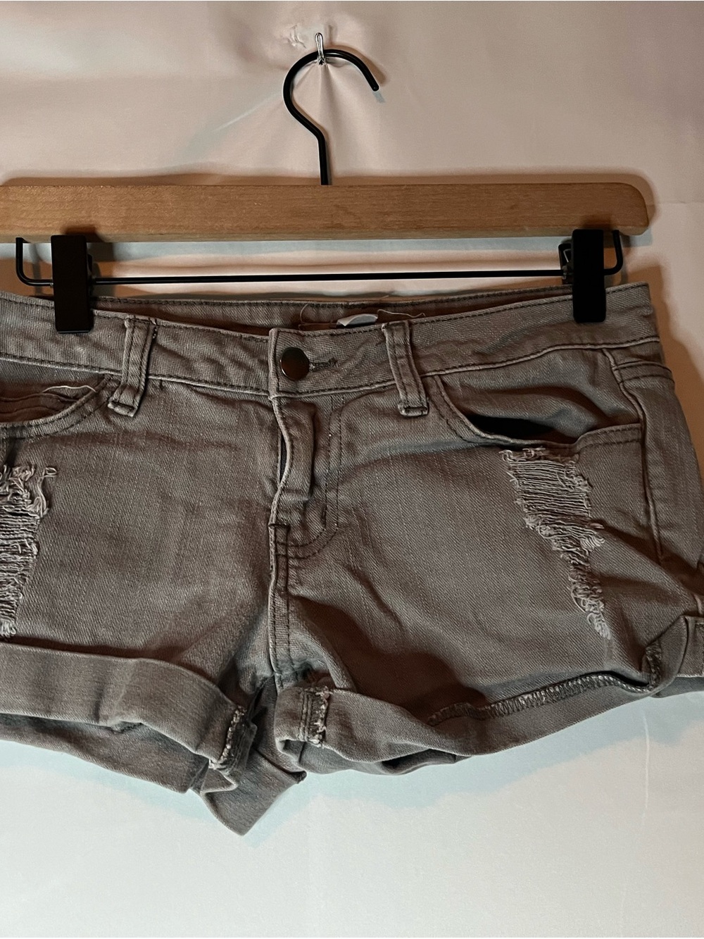 Forever 21 Gray Distressed Roll-Cuff Denim Shorts